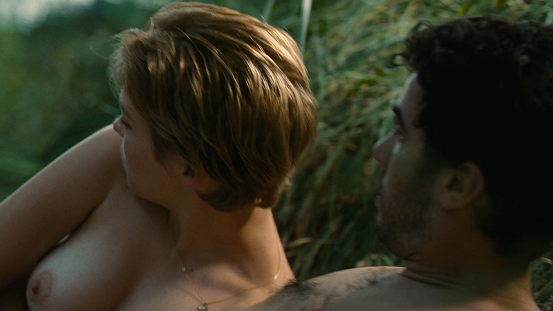 Léa Seydoux Naked in Grand Central. Breasts, nude. 733147