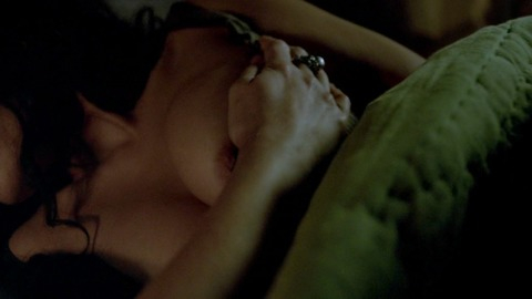 Jessica Parker Kennedy in Black Sails (2014-2017) Breasts Lesbian Breasts Grabbing Breast 757100