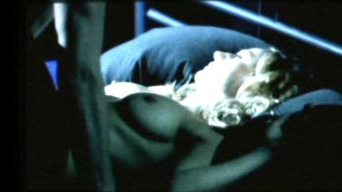 Elli Stark Naked in Anatomie der Dämmerung. Breasts, nude. 643273