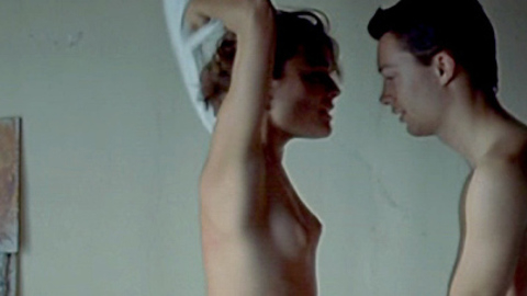 Adriana Ugarte Naked as Maria José. Breasts, bed, brunette. 717735