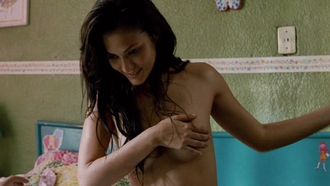 Hottest Diana García Scene in Sin nombre. Sexy, bed, brunette. 729248