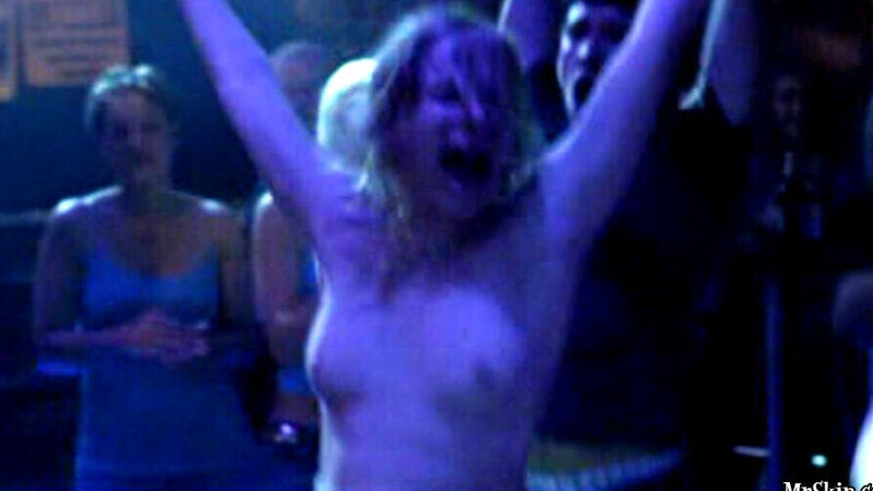 Darina Dujmic Naked as Sandra. Breasts, bar, blonde. 645801