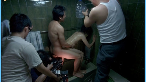 Kuei-Mei Yang in The Wayward Cloud (2005) Breasts Asian Bathtub 646706