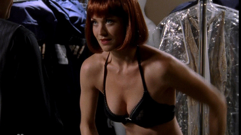 Yvonne Strahovski in Chuck (2007-2011) Underwear Black Bra Black Panties 689122