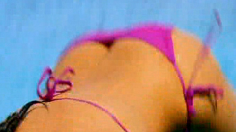 Kim Kardashian in Keeping Up with the Kardashians (2007-2021) Bikini Back Exposed Bikini 700165