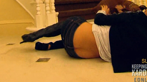 Kim Kardashian in Keeping Up with the Kardashians (2007-2021) Butt Black High Heels Brunette 678962