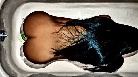 Kim Kardashian Naked as Herself. Butt, bathtub, bent over. 865353