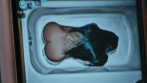 Nudes of Herself from Keeping Up with the Kardashians. Butt, bathtub, bent over. 865350
