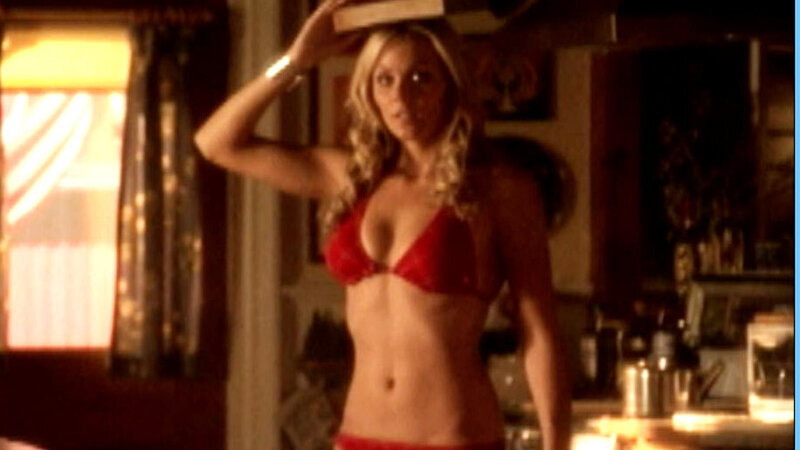 Hottest Laura Vandervoort Scene in Smallville. Underwear, SFW, big breasts. 658118