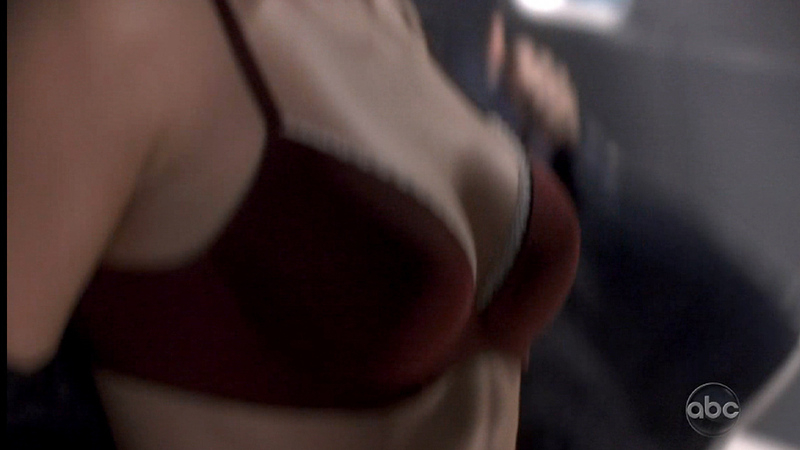 Sexiest Lisa Scenes. Underwear, SFW, blurry. 683956