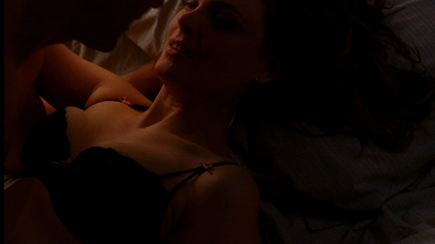Emily Deschanel in Bones (2005-2016) Underwear Black Bra Couple 670835