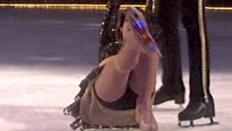 Rebecca Budig in Skating with the Stars (2010) Sexy Black Panties Ice Skating 690998