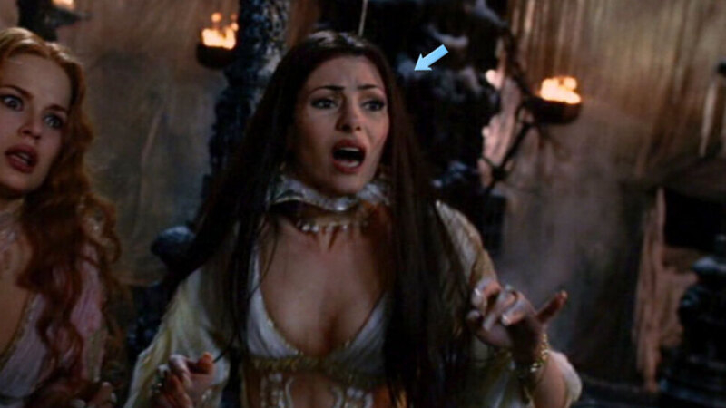 Sexiest Scenes of Verona from Van Helsing. Sexy, SFW, cleavage. 615029