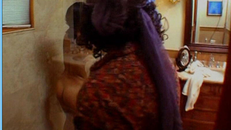 Arianna Coltellacci Naked as Consuelo. Butt, bathroom, brunette. 650781