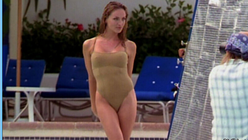 Hottest Eva Halina Scene in D.R.E.A.M. Team. Sexy, SFW, green swimsuit. 655814