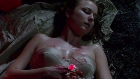 Emily VanCamp in Revenge (2011-2014) Sexy Bloody Brunette 733080