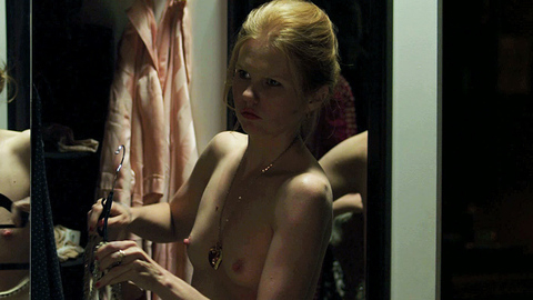 Shanyn Leigh in 4:44 Last Day on Earth (2012) Breasts Blonde Breasts 713050