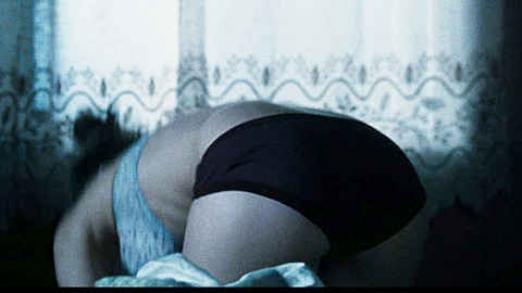 Sexiest Scenes of Julie Grigio from Warm Bodies. Underwear, bending over, black panties. 726029