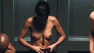 Nicole Tupper Nude in Starship Troopers 3. Breasts, black bra, brunette. 708940