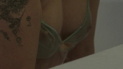 Sexiest Scenes of Hannah Horvath from Girls. Underwear, bathtub, nude. 756257