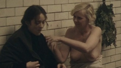Jicky Schnee in The Immigrant (2013) Breasts Bath Big Breasts 758332