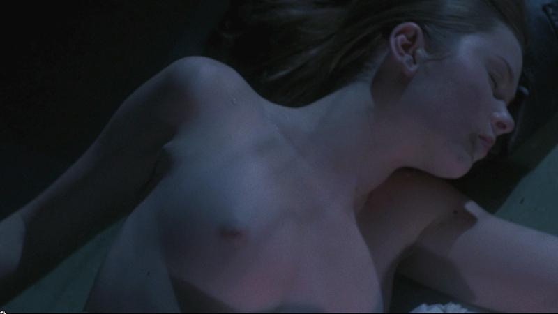 Nudes of Laura Baxter from Parasomnia. Breasts, brunette, laying down. 686232