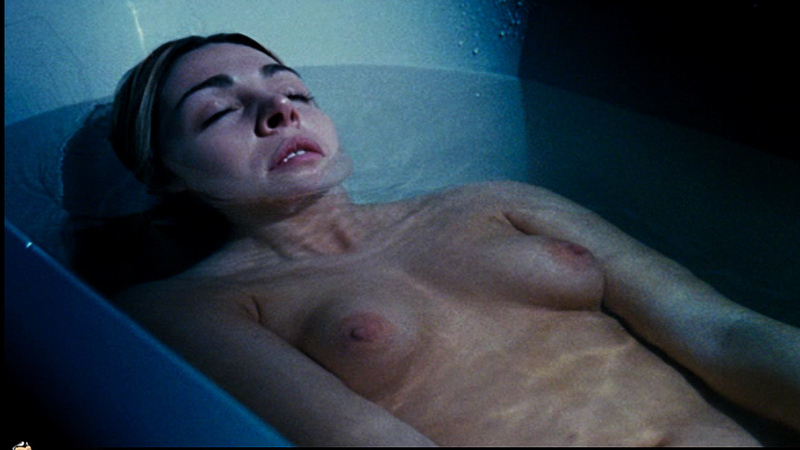 Alex Dunn Naked in Cravings. Breasts, bathtub, big areolas. 673633