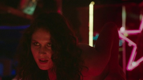 Neeona Neal Naked in Dallas Buyers Club. Breasts, brunette, nude. 734185