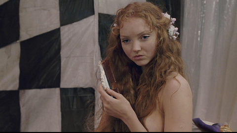 Lily Cole in The Imaginarium of Doctor Parnassus (2009) Sexy Big Breasts Brunette 684171