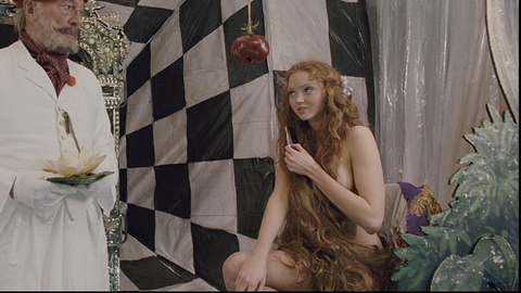 Lily Cole in The Imaginarium of Doctor Parnassus (2009) Sexy Big Breasts Blonde 684169