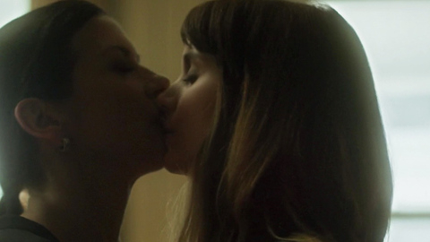 Rooney Mara in Side Effects (2013) Sexy Lesbian Brunette Hair In Bun 725322