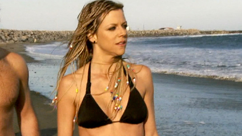 Kaitlin Olson in It's Always Sunny in Philadelphia (2005-2021) Bikini Beach Bikini 700882