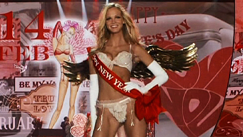Sexiest Scenes of Herself from The Victoria's Secret Fashion Show 2012. Underwear, SFW, cleavage. 718697