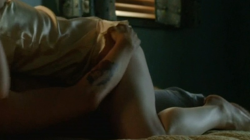 Hottest Bonnie Parker Scenes. Sexy, couple, couple kissing. 732387