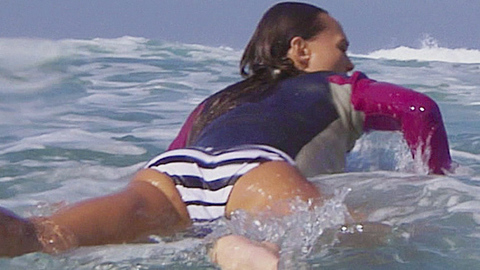 Sharni Vinson in Blue Crush 2 (2011) Bikini Bikini Ocean 697520