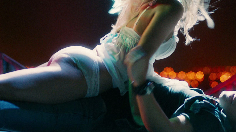 Hottest Julianne Hough Scene in Rock of Ages. Underwear, SFW, blonde. 715904