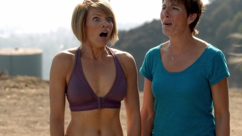 Episodes's Sexiest Scenes with Kathleen Rose Perkins. Sexy, SFW, outdoors. 759078