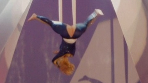 Rebel Wilson Naked in Pitch Perfect 2. Butt, aerial dancing, blonde. 774151