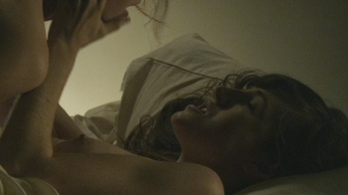 Lisa Williams from House of Cards Naked. Breasts, Lesbian, in bed, nude. 741929