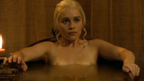 Emilia Clarke in Game of Thrones (2011-2019) Breasts Bathtub Blonde 725550