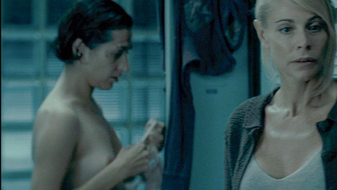 Laura Barba in Julia's Eyes (2010) Breasts Blonde Breasts 705191