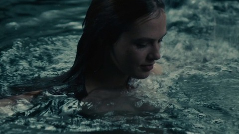 Sexiest Jessica Brown Findlay Scene in Winter's Tale. Sexy, SFW, swimming. 744739