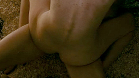 Justine Waddell in The Target (2011) Butt Brunette Butt 710560