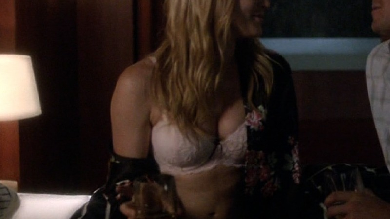 Sexiest Sara Lance / The Canary Scenes. Underwear, SFW, bed. 731428