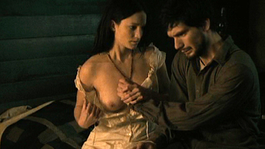 Laurence Leboeuf Nude in Le torrent. Breasts, black hair, candle. 733054