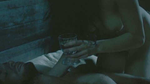 Amica / Claudine (jeune) from Le torrent Naked. Breasts, Bush, black hair, couple. 733061