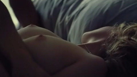 Evelyne Brochu Naked in Café De Flore. Breasts, bed, blonde. 707161
