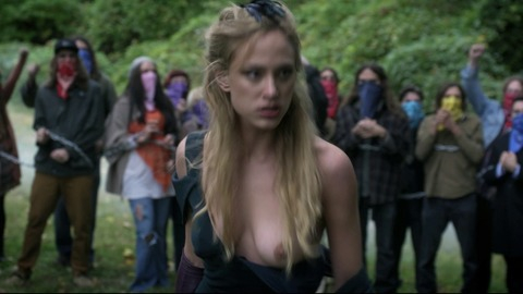Nora Arnezeder Nude in Mozart in the Jungle. Breasts, blonde, blue dress. 754540