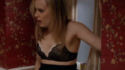 Taylor Schilling in Orange Is the New Black (2013-2019) Sexy Underwear Black And White Bra Blonde Hair 740816