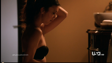 Brittany Ishibashi in Political Animals (2012) Underwear Asian Black Strapless Bra 712709